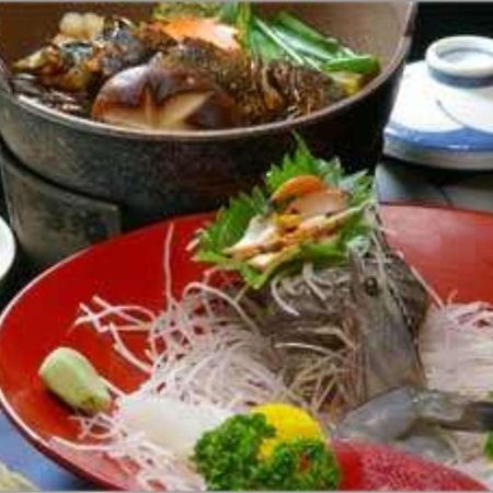 Kinpokan Toba Bagian luar foto